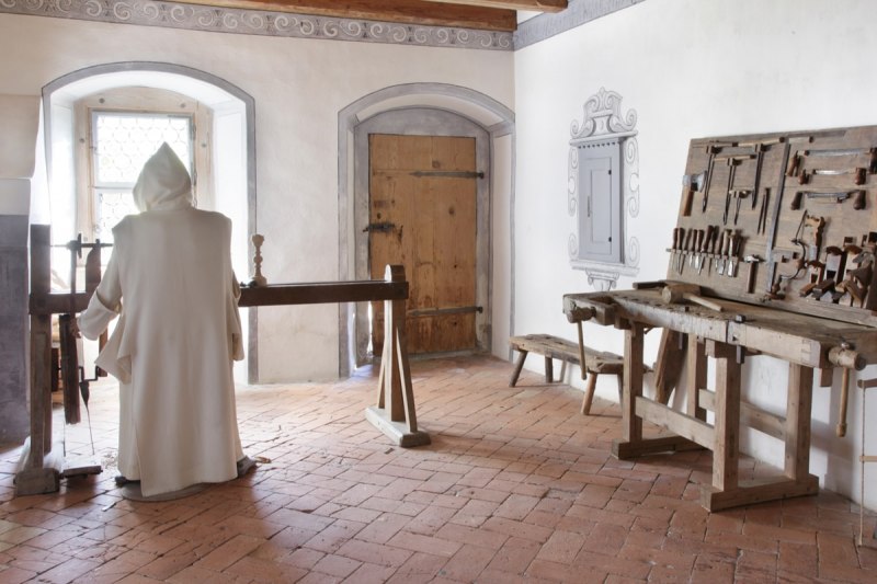 Blick in eine Mönchszelle des Ittinger Museums