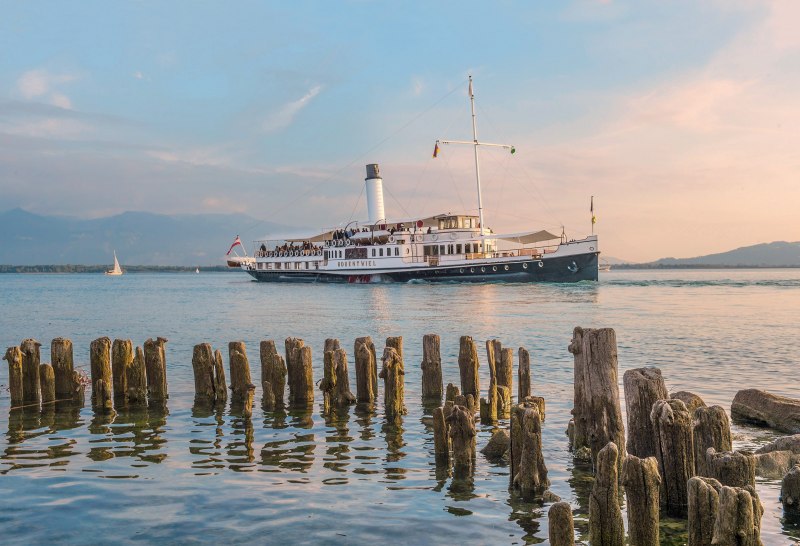 Das historische Dampfschiff Hohentwiel auf dem Bodensee