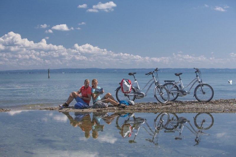 Mit dem Fahrrad dem Bodensee hautnah erleben. 